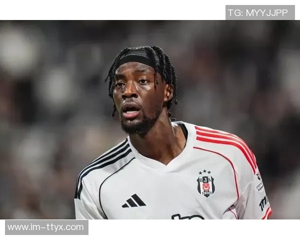 维拉官方宣布签下28岁前锋亚伯拉罕转会费2100万欧加附加条款